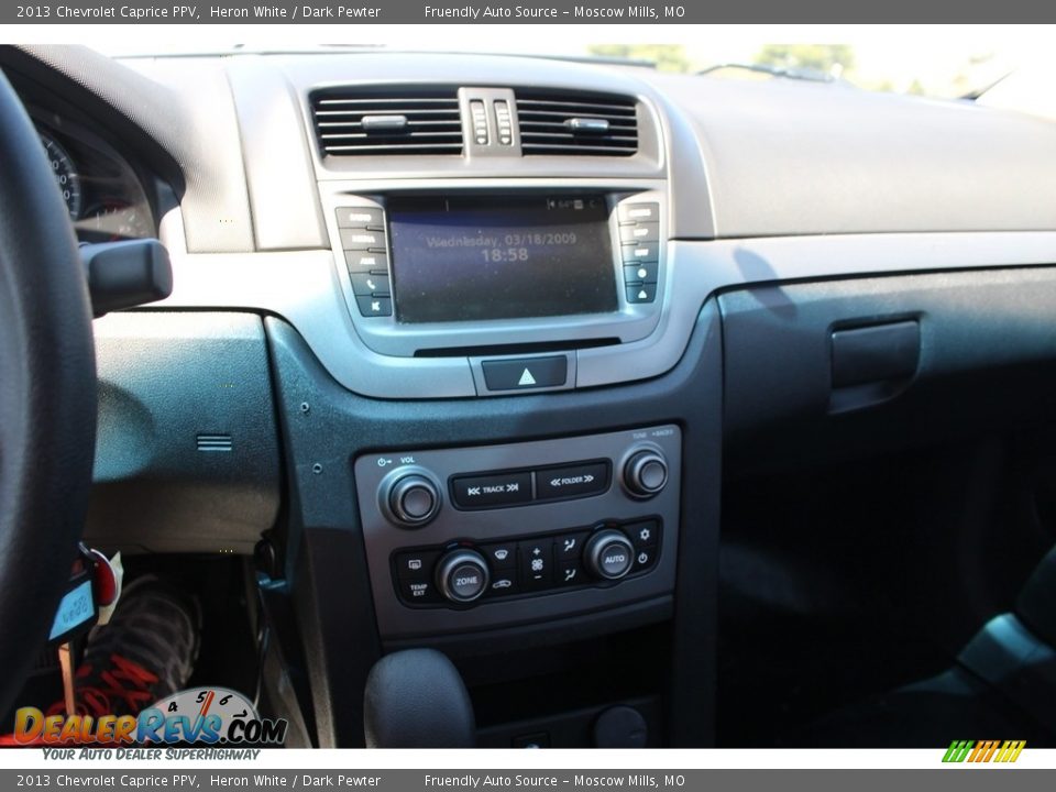 2013 Chevrolet Caprice PPV Heron White / Dark Pewter Photo #10