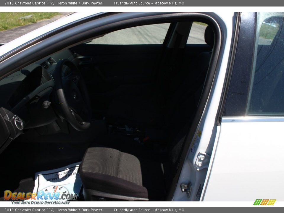 2013 Chevrolet Caprice PPV Heron White / Dark Pewter Photo #32