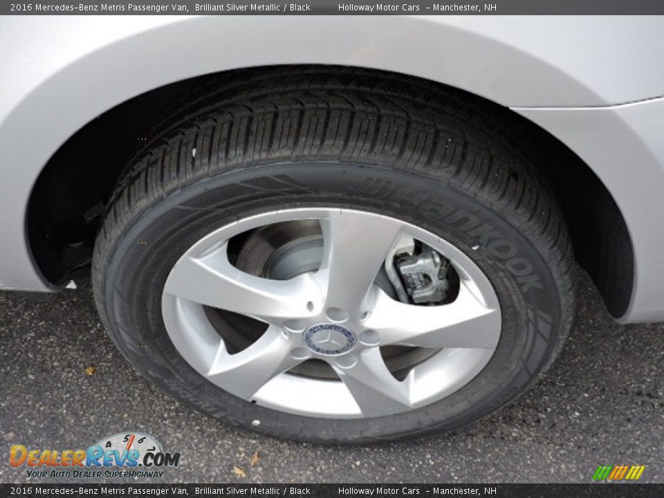 2016 Mercedes-Benz Metris Passenger Van Brilliant Silver Metallic / Black Photo #5