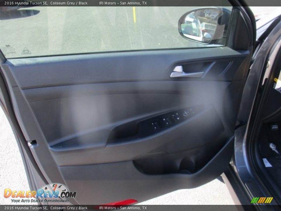2016 Hyundai Tucson SE Coliseum Grey / Black Photo #12