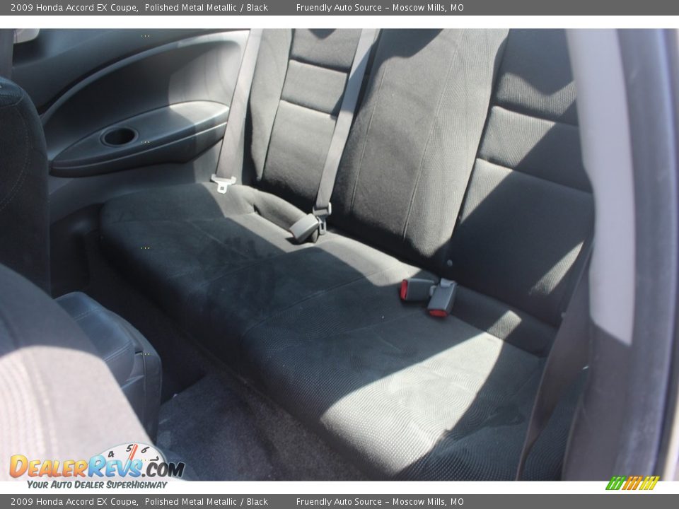 2009 Honda Accord EX Coupe Polished Metal Metallic / Black Photo #17