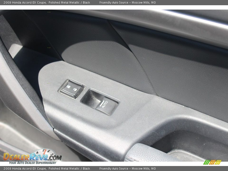 2009 Honda Accord EX Coupe Polished Metal Metallic / Black Photo #25
