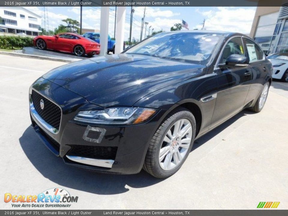 2016 Jaguar XF 35t Ultimate Black / Light Oyster Photo #11