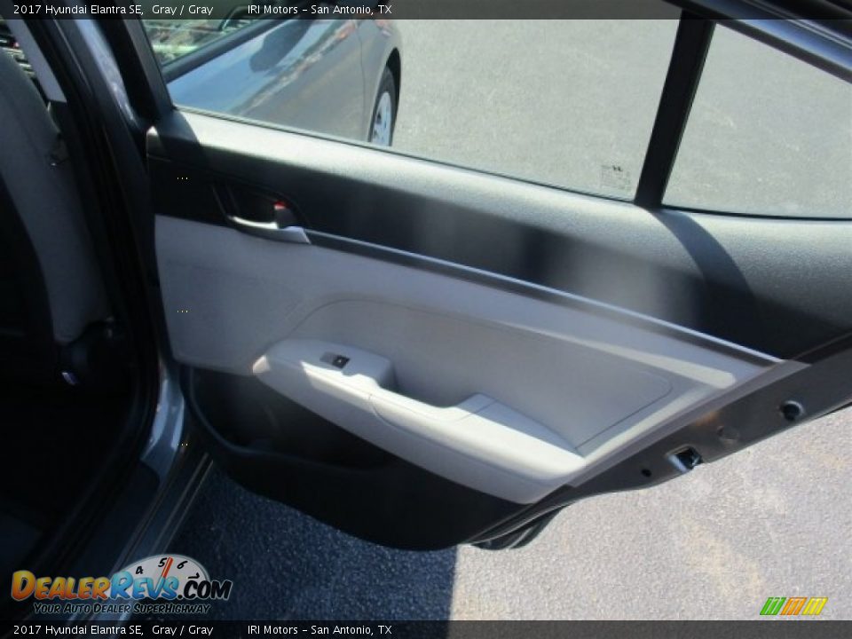 2017 Hyundai Elantra SE Gray / Gray Photo #10