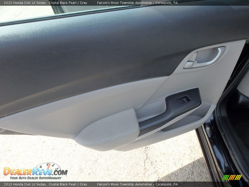 2013 Honda Civic LX Sedan Crystal Black Pearl / Gray Photo #18