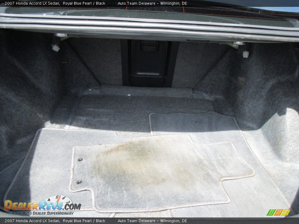 2007 Honda Accord LX Sedan Royal Blue Pearl / Black Photo #21