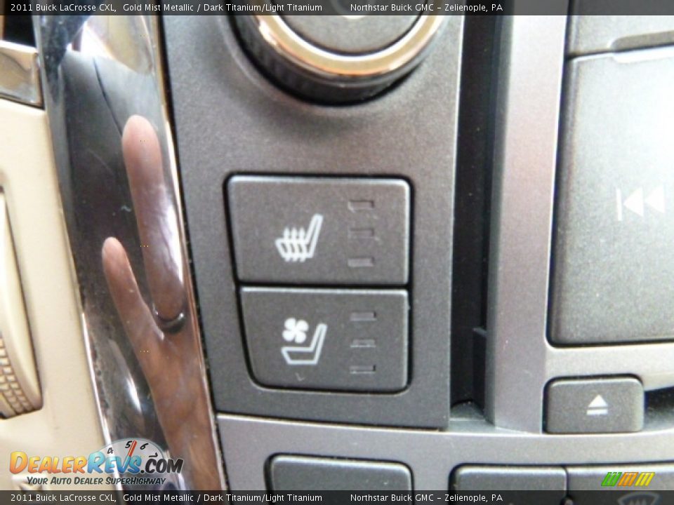 2011 Buick LaCrosse CXL Gold Mist Metallic / Dark Titanium/Light Titanium Photo #28