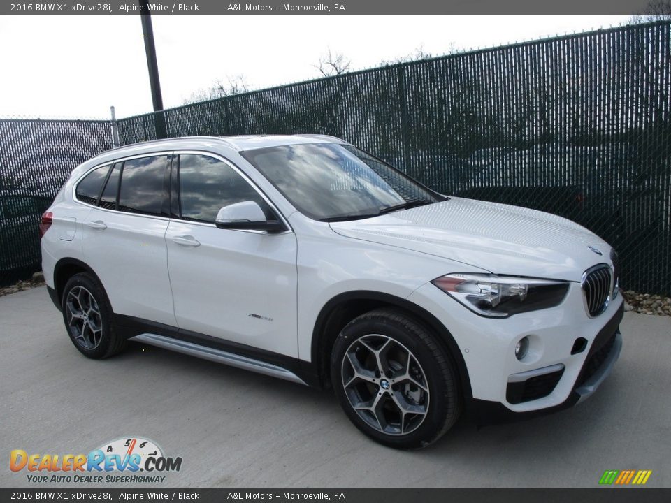 2016 BMW X1 xDrive28i Alpine White / Black Photo #1