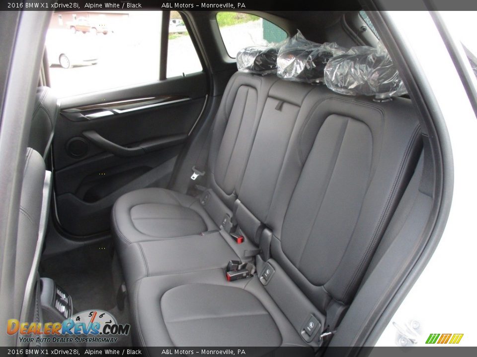 2016 BMW X1 xDrive28i Alpine White / Black Photo #13