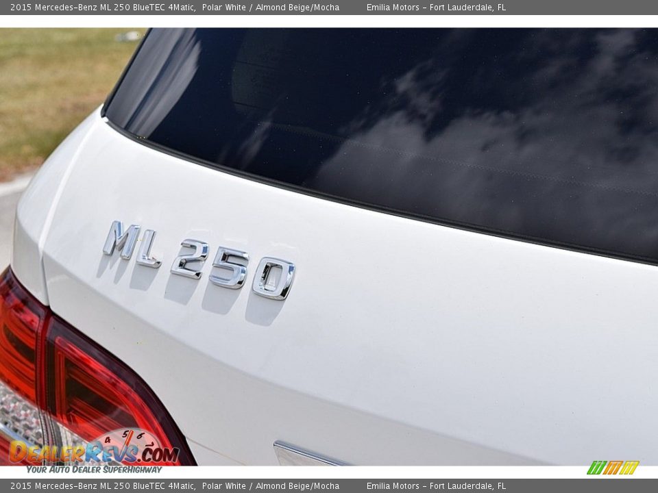 2015 Mercedes-Benz ML 250 BlueTEC 4Matic Polar White / Almond Beige/Mocha Photo #14