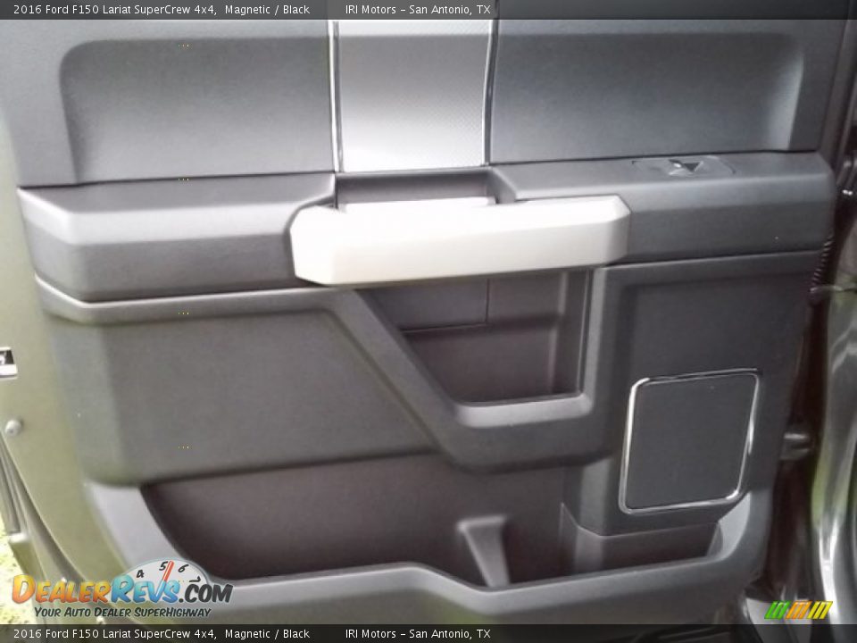 2016 Ford F150 Lariat SuperCrew 4x4 Magnetic / Black Photo #20