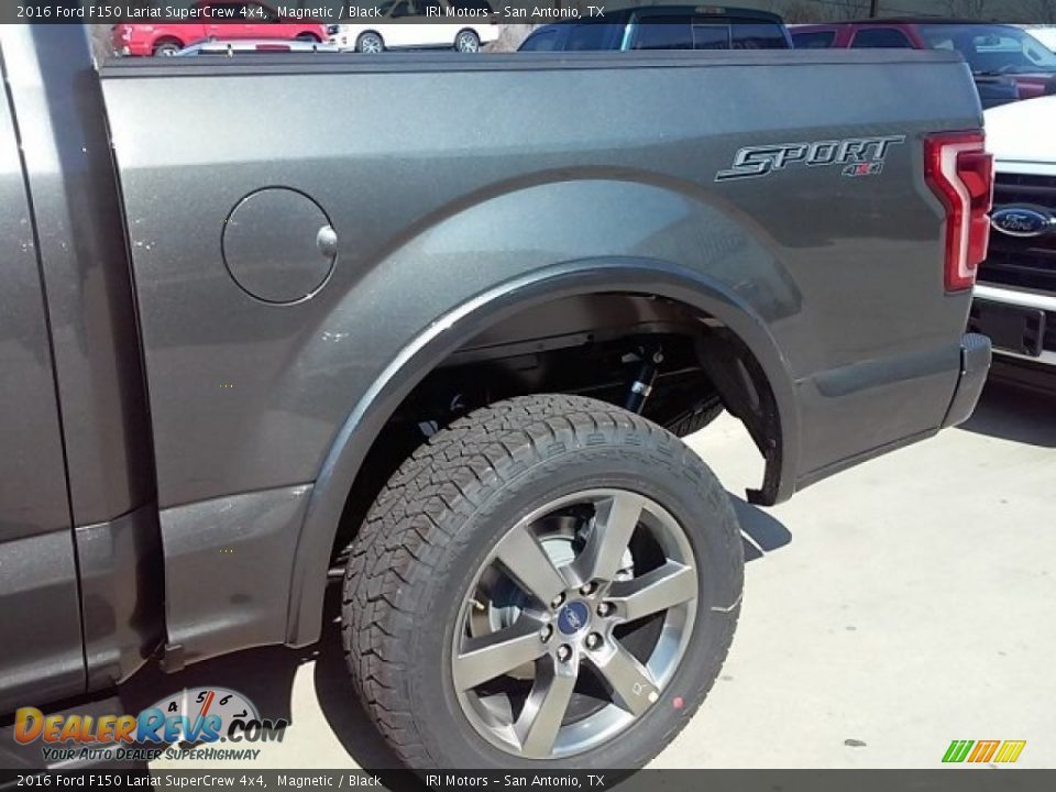 2016 Ford F150 Lariat SuperCrew 4x4 Magnetic / Black Photo #36