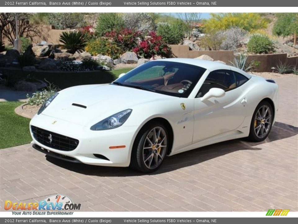 Front 3/4 View of 2012 Ferrari California  Photo #2