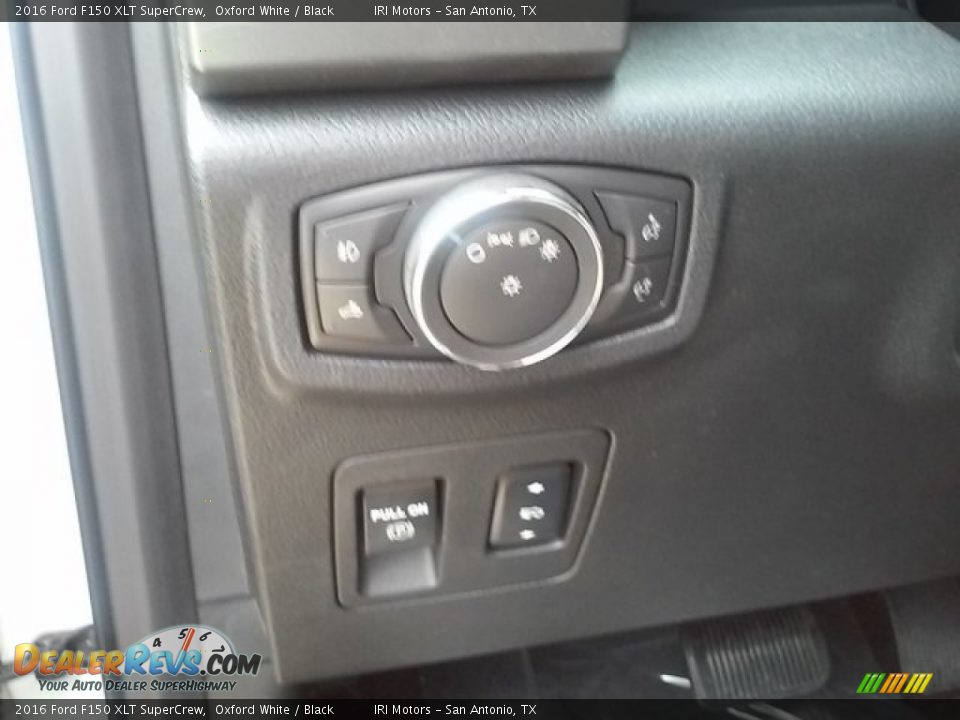 2016 Ford F150 XLT SuperCrew Oxford White / Black Photo #21