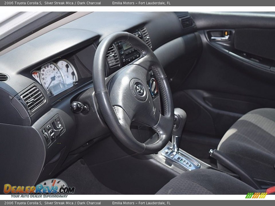 2006 Toyota Corolla S Silver Streak Mica / Dark Charcoal Photo #15