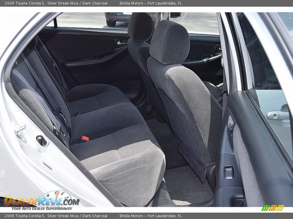 2006 Toyota Corolla S Silver Streak Mica / Dark Charcoal Photo #19