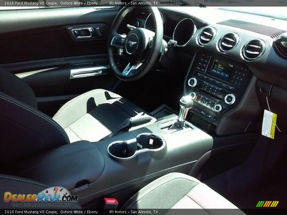 2016 Ford Mustang V6 Coupe Oxford White / Ebony Photo #11