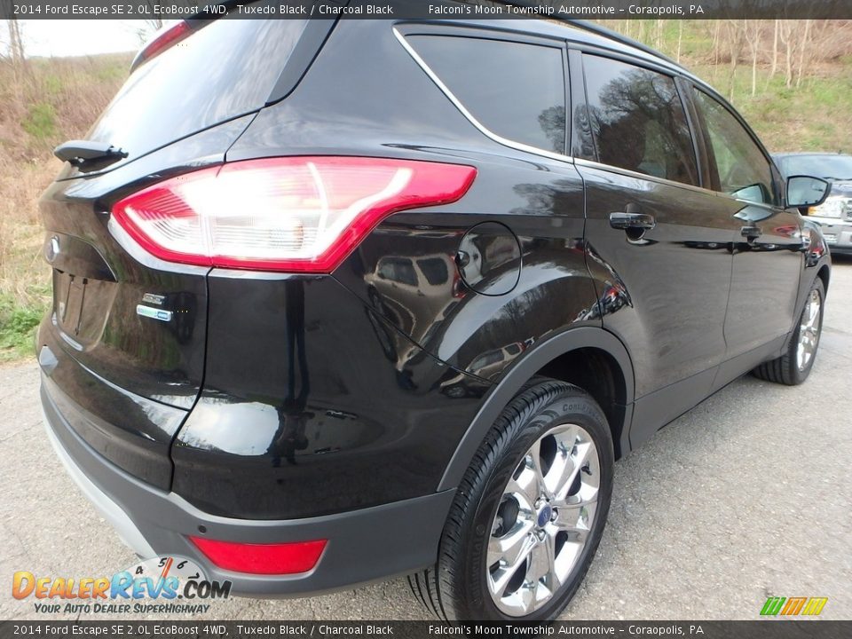 2014 Ford Escape SE 2.0L EcoBoost 4WD Tuxedo Black / Charcoal Black Photo #2
