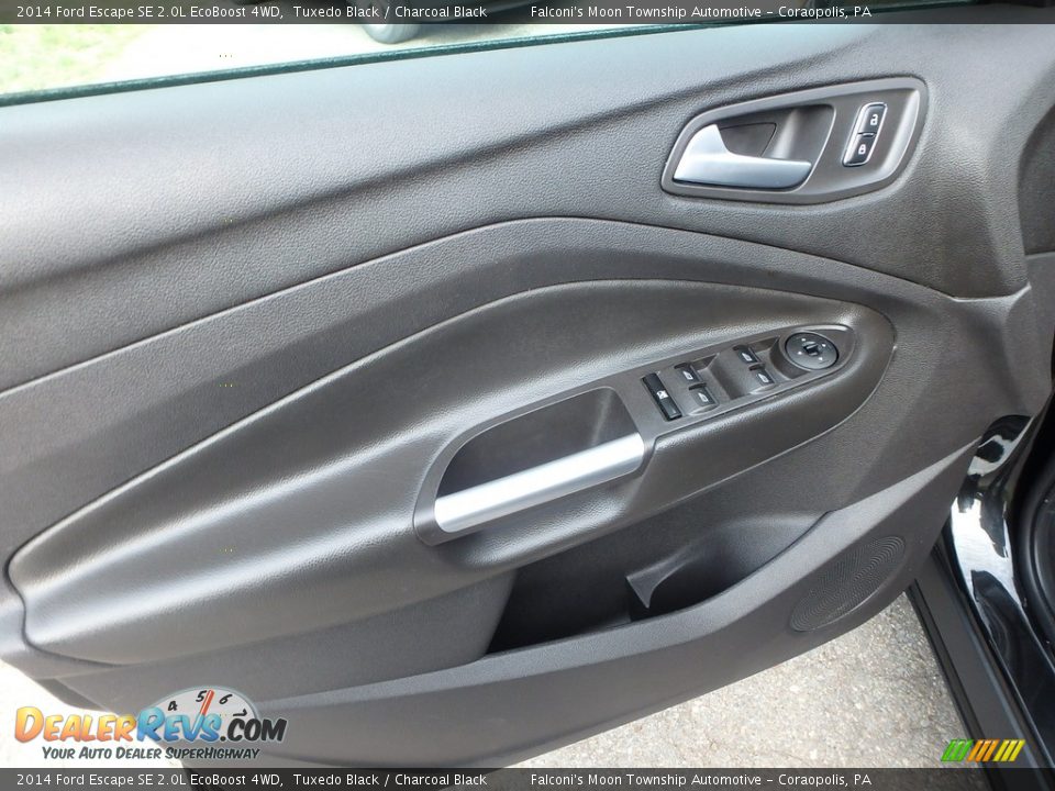 2014 Ford Escape SE 2.0L EcoBoost 4WD Tuxedo Black / Charcoal Black Photo #19