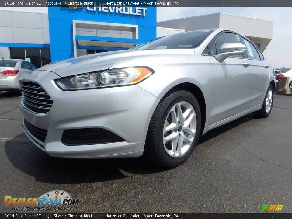 2014 Ford Fusion SE Ingot Silver / Charcoal Black Photo #2