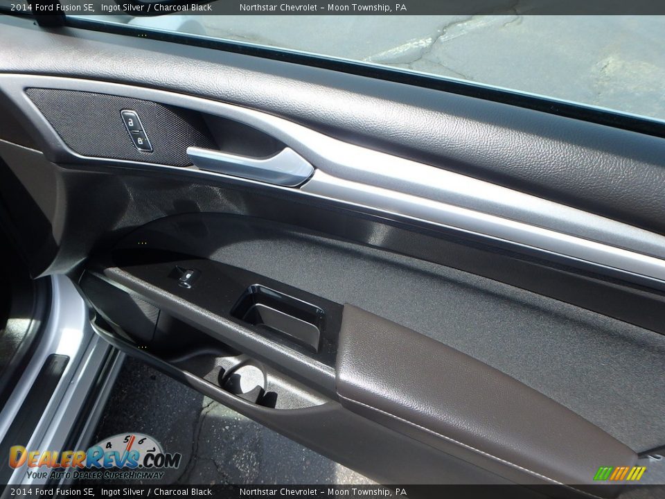 2014 Ford Fusion SE Ingot Silver / Charcoal Black Photo #16