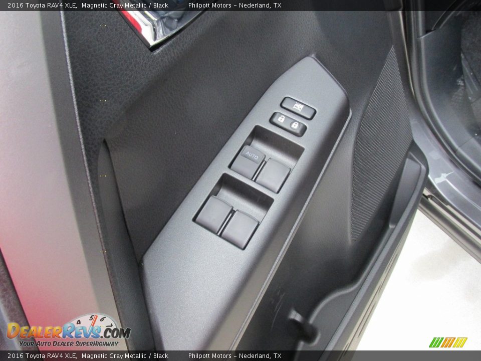 2016 Toyota RAV4 XLE Magnetic Gray Metallic / Black Photo #21