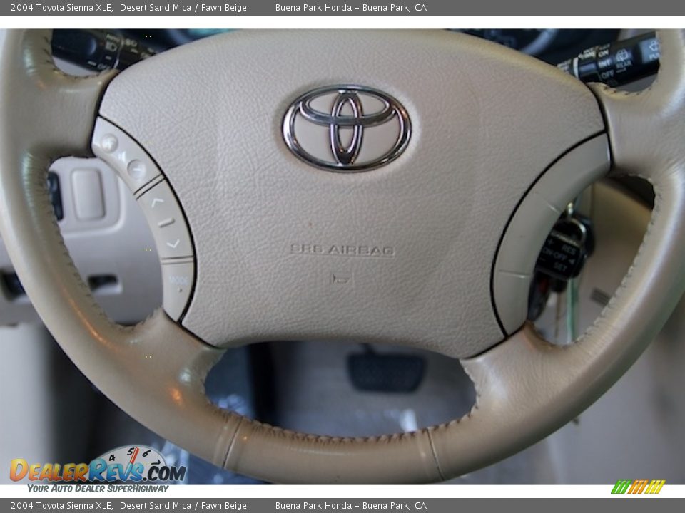 2004 Toyota Sienna XLE Desert Sand Mica / Fawn Beige Photo #11
