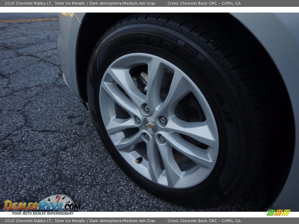 2016 Chevrolet Malibu LT Silver Ice Metallic / Dark Atmosphere/Medium Ash Gray Photo #11