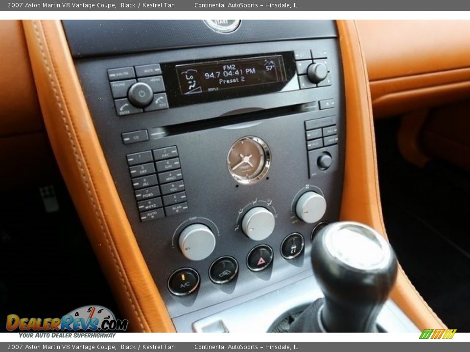 Controls of 2007 Aston Martin V8 Vantage Coupe Photo #20