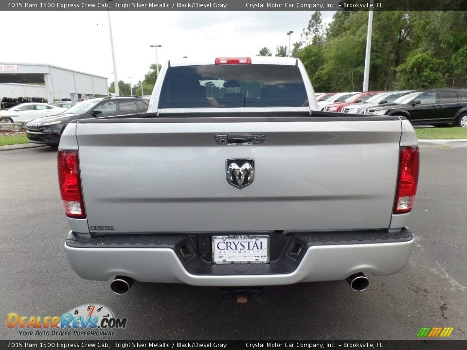 2015 Ram 1500 Express Crew Cab Bright Silver Metallic / Black/Diesel Gray Photo #7