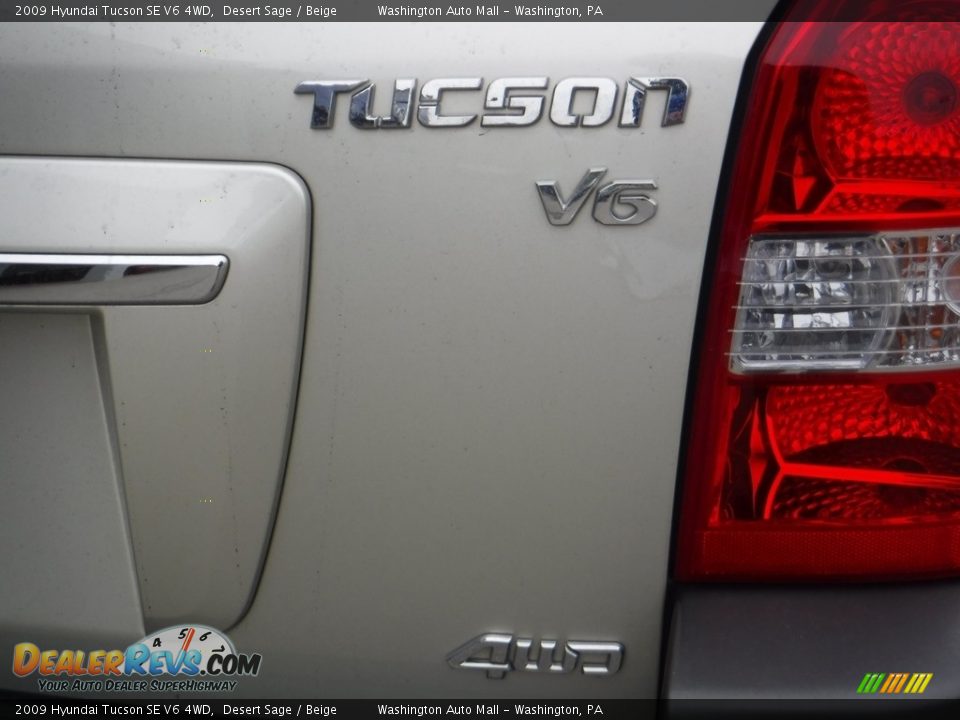 2009 Hyundai Tucson SE V6 4WD Desert Sage / Beige Photo #11