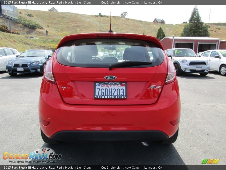 2015 Ford Fiesta SE Hatchback Race Red / Medium Light Stone Photo #6