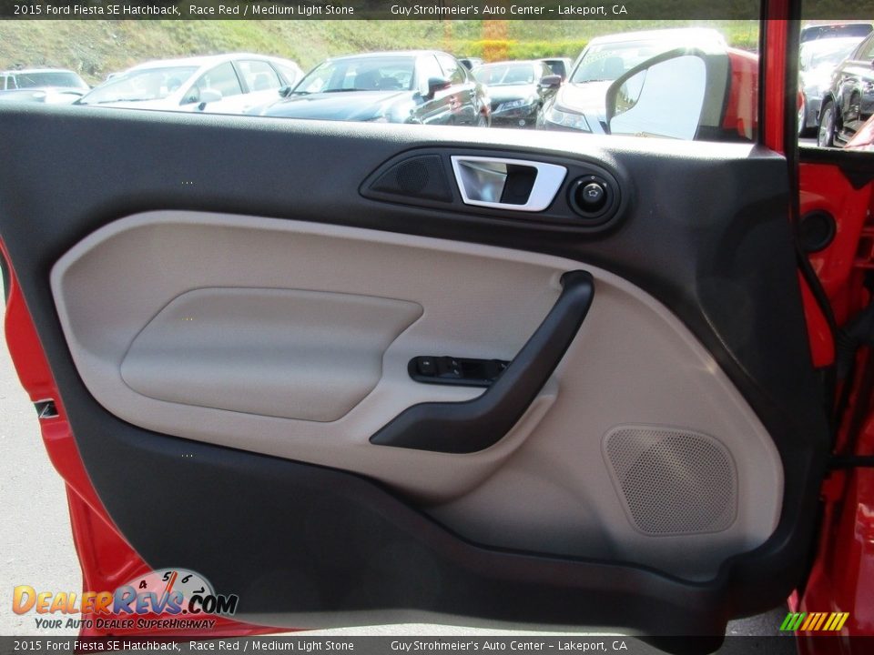 2015 Ford Fiesta SE Hatchback Race Red / Medium Light Stone Photo #9
