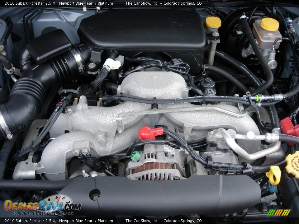2010 Subaru Forester 2.5 X Newport Blue Pearl / Platinum Photo #9