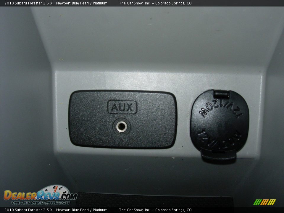 2010 Subaru Forester 2.5 X Newport Blue Pearl / Platinum Photo #13