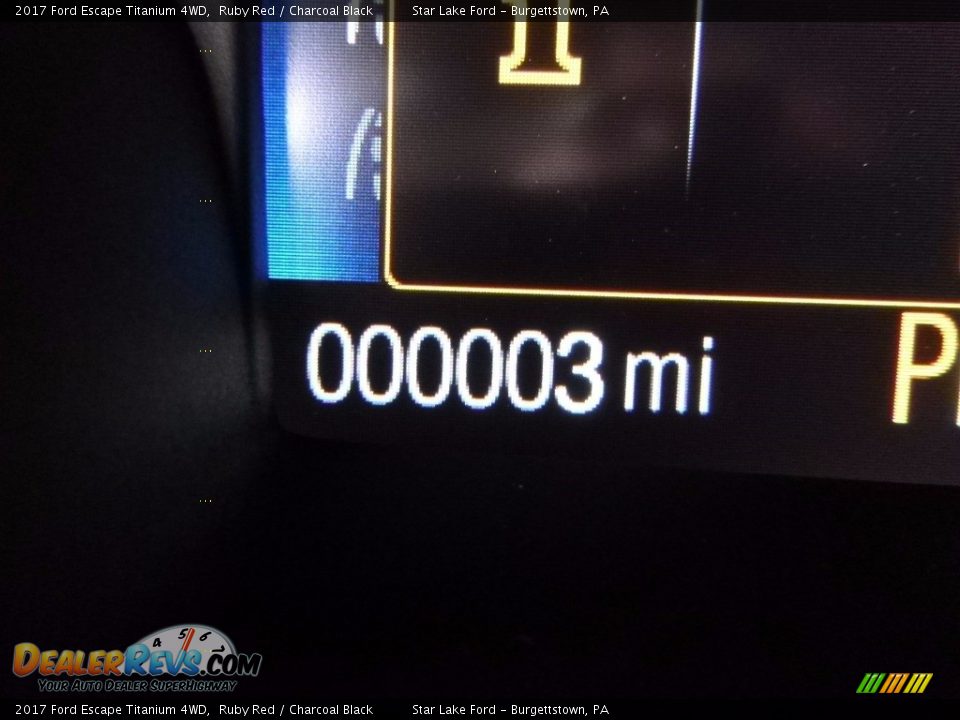 2017 Ford Escape Titanium 4WD Ruby Red / Charcoal Black Photo #20