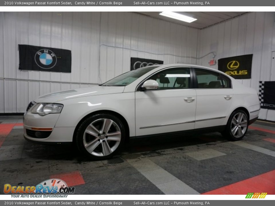 2010 Volkswagen Passat Komfort Sedan Candy White / Cornsilk Beige Photo #2