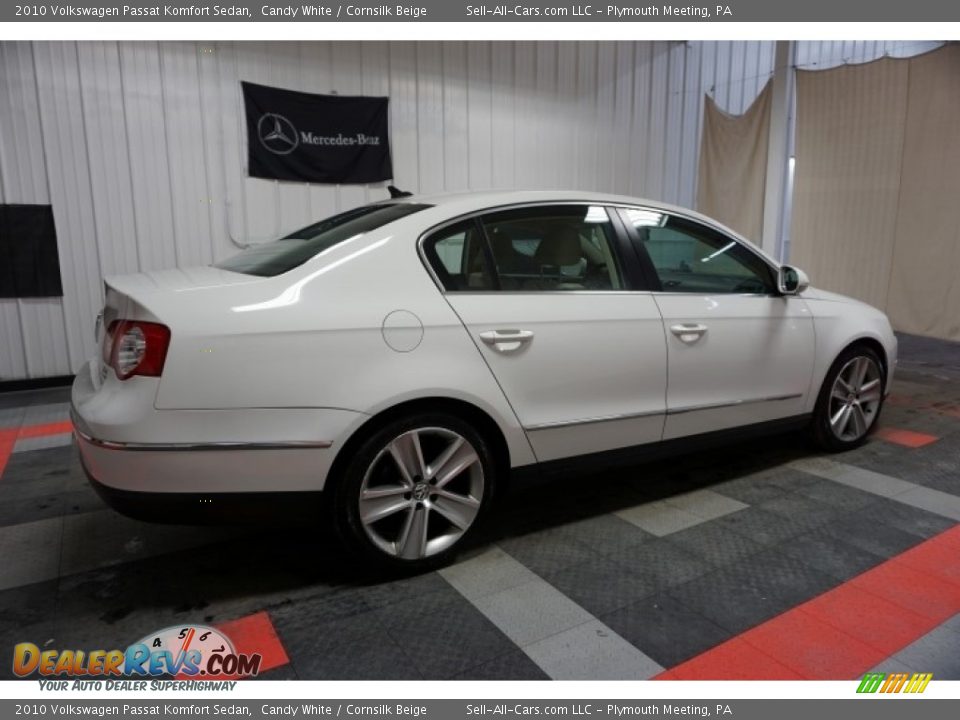 2010 Volkswagen Passat Komfort Sedan Candy White / Cornsilk Beige Photo #7