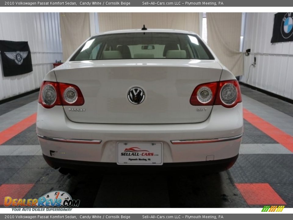 2010 Volkswagen Passat Komfort Sedan Candy White / Cornsilk Beige Photo #9