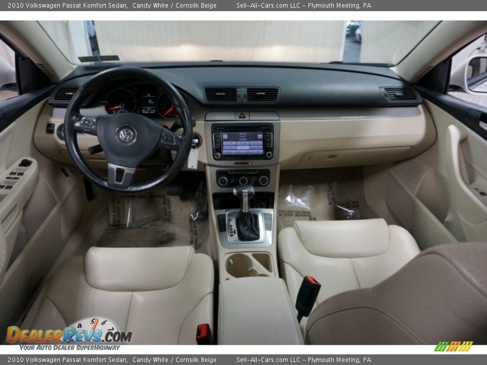 2010 Volkswagen Passat Komfort Sedan Candy White / Cornsilk Beige Photo #27