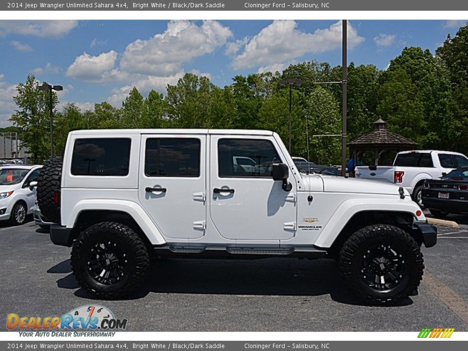 2014 Jeep Wrangler Unlimited Sahara 4x4 Bright White / Black/Dark Saddle Photo #2