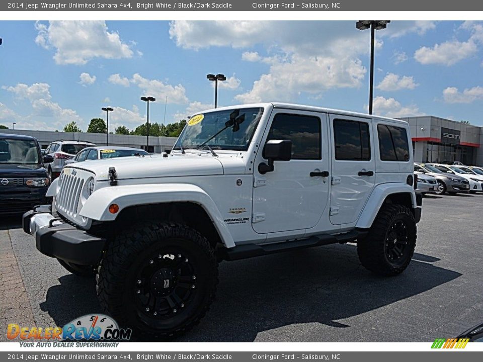 2014 Jeep Wrangler Unlimited Sahara 4x4 Bright White / Black/Dark Saddle Photo #7