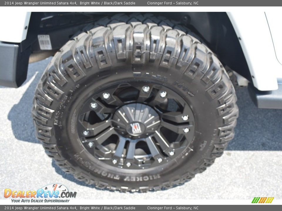 2014 Jeep Wrangler Unlimited Sahara 4x4 Bright White / Black/Dark Saddle Photo #8