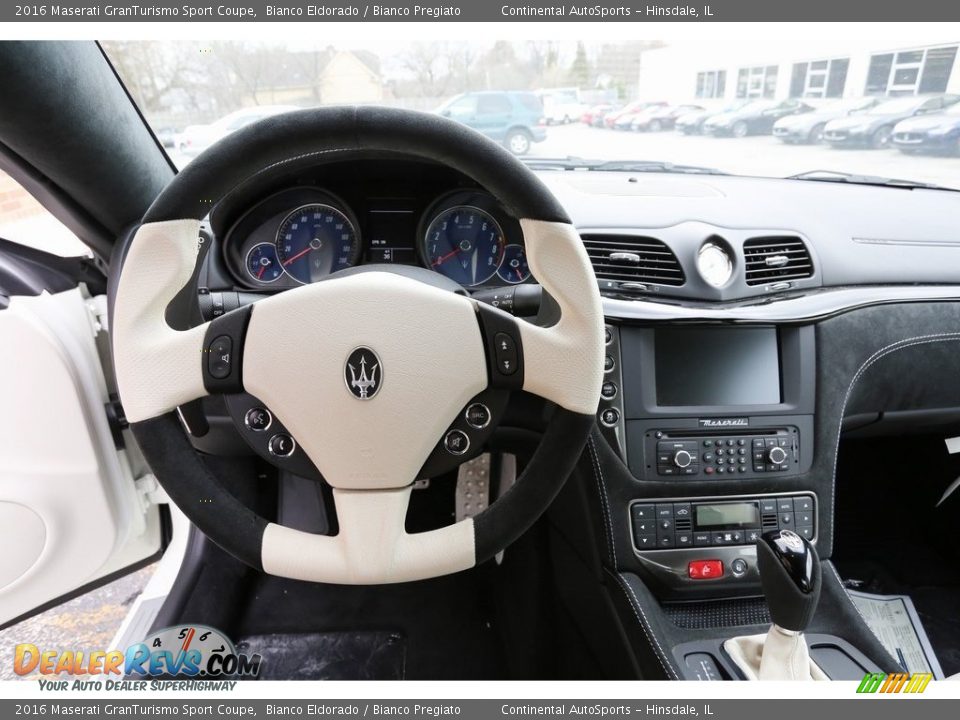 2016 Maserati GranTurismo Sport Coupe Steering Wheel Photo #10