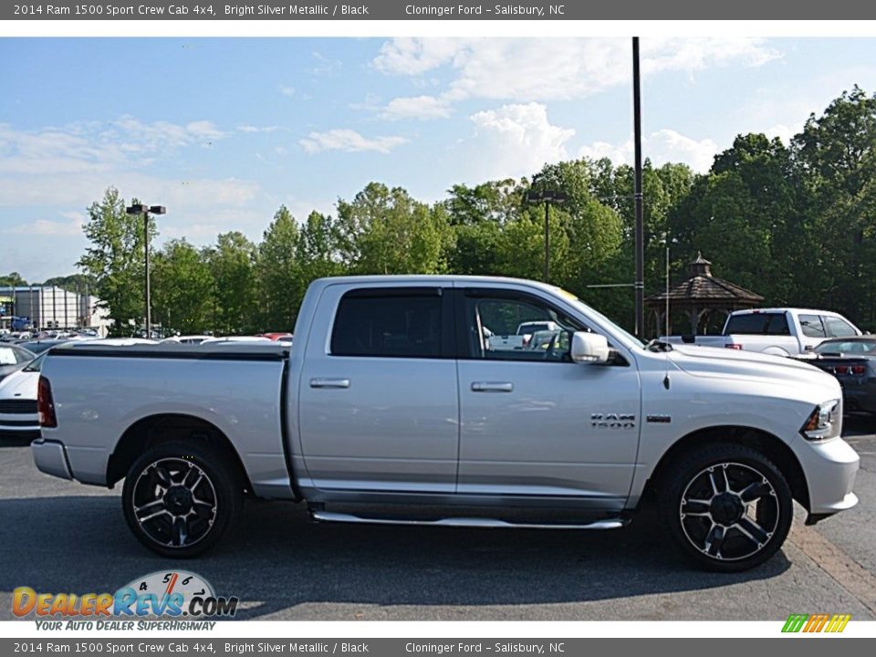 2014 Ram 1500 Sport Crew Cab 4x4 Bright Silver Metallic / Black Photo #2