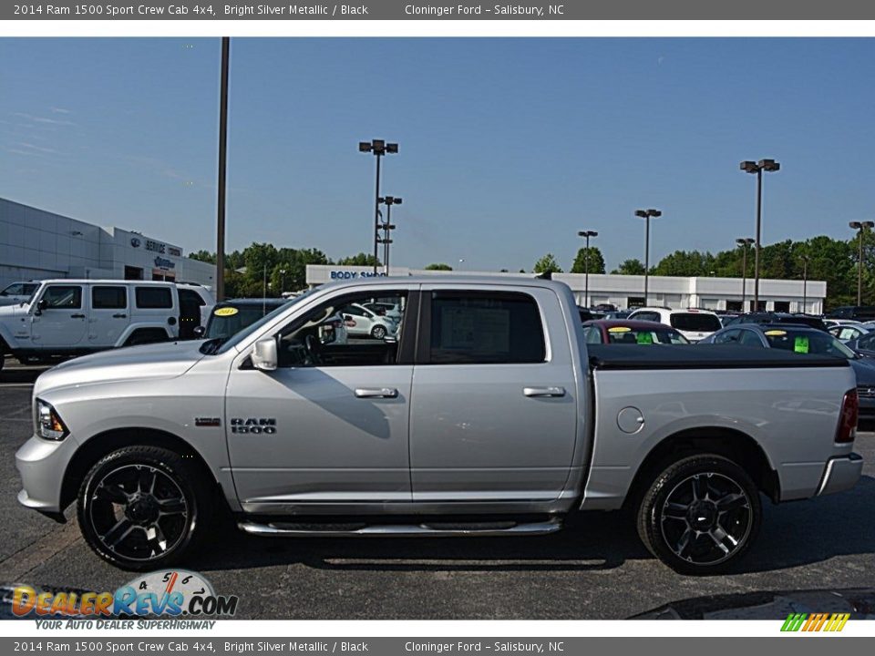 2014 Ram 1500 Sport Crew Cab 4x4 Bright Silver Metallic / Black Photo #6