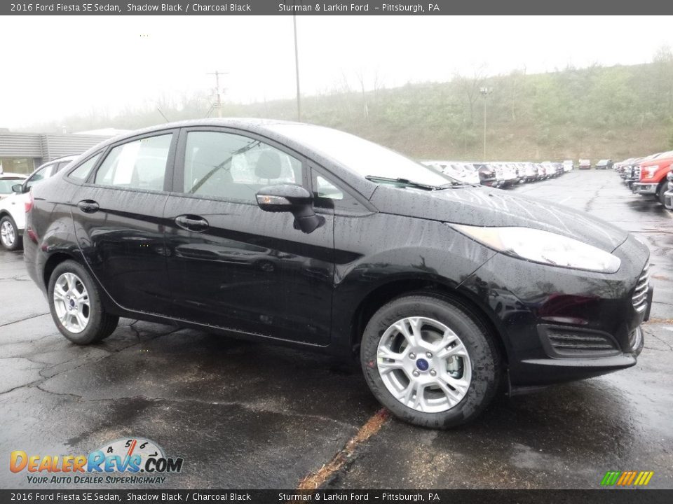 2016 Ford Fiesta SE Sedan Shadow Black / Charcoal Black Photo #1