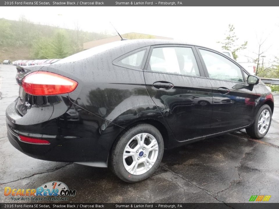 2016 Ford Fiesta SE Sedan Shadow Black / Charcoal Black Photo #2