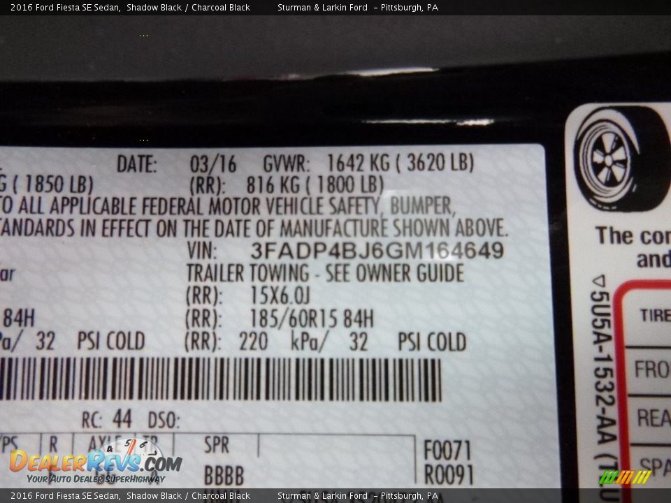 2016 Ford Fiesta SE Sedan Shadow Black / Charcoal Black Photo #11