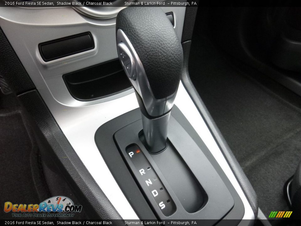 2016 Ford Fiesta SE Sedan Shadow Black / Charcoal Black Photo #13